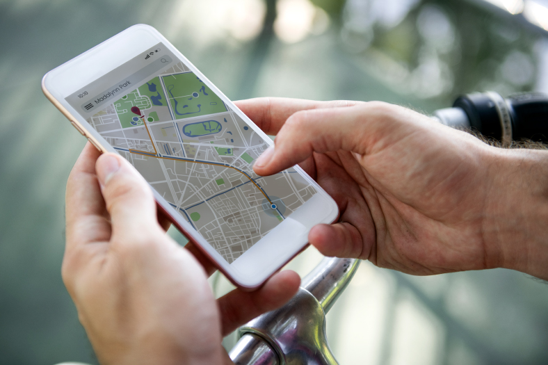 app spia android gps